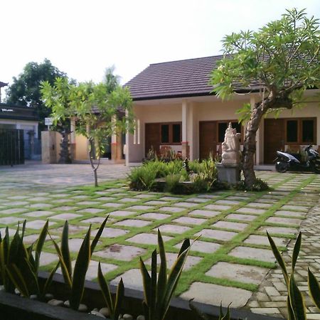 Deka Homestay Mataram Exteriér fotografie